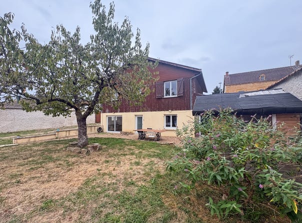 Melay, Burgundy 71340
