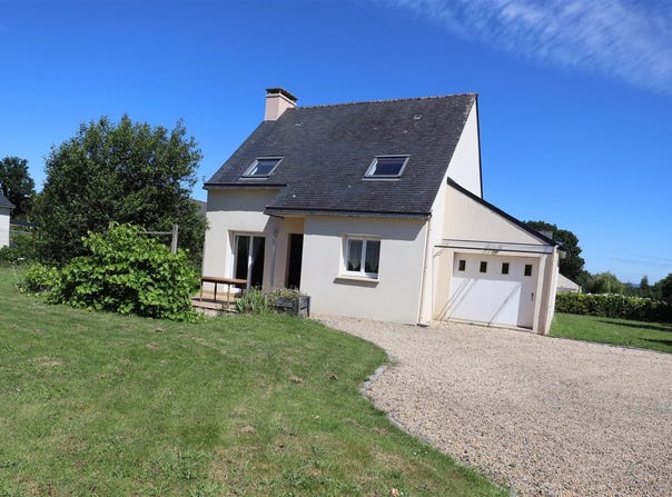 Carhaix-Plouguer, Brittany 29270