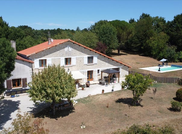 Saint-Front, Poitou-Charentes 16460