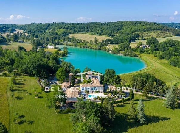 Montcuq, Midi-Pyrénées 46800