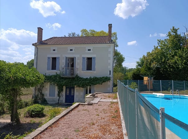 Tocane-Saint-Apre, Aquitaine 24350