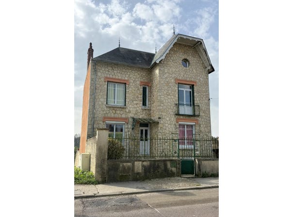 Brienon-sur-Armançon, Yonne 89210