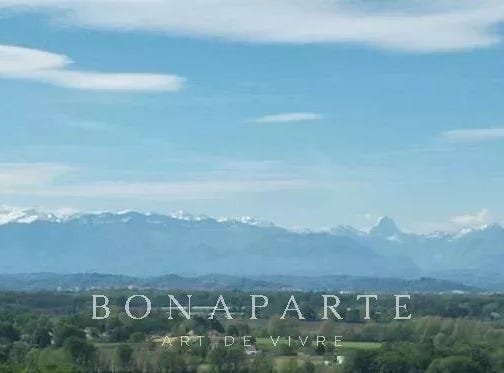 Montardon, Aquitaine 64121