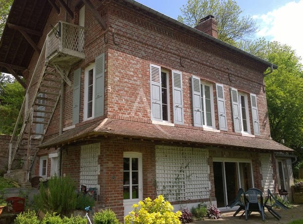 GISORS, Normandy 27140