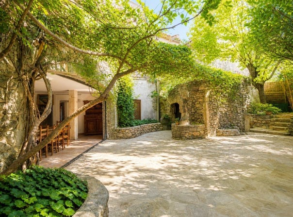 Molières-sur-Cèze, Languedoc-Roussillon 30410