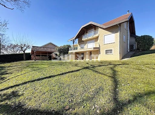 Grilly, Auvergne-Rhône-Alpes 01220