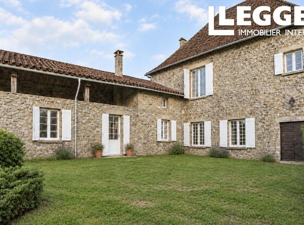 Augignac, Nouvelle-Aquitaine 24300