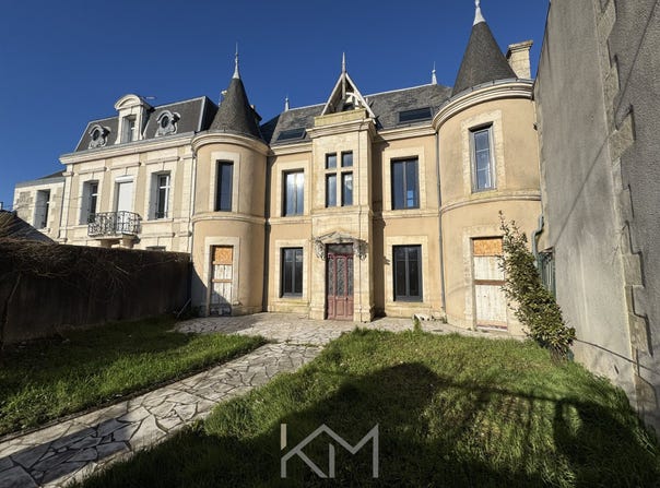 Poitiers, Poitou-Charentes 86000