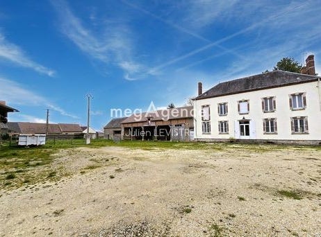 Sainville, Centre 28700
