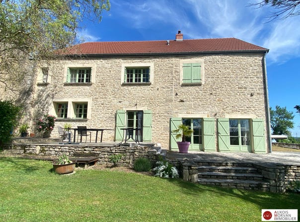 Montbard, Burgundy 21500