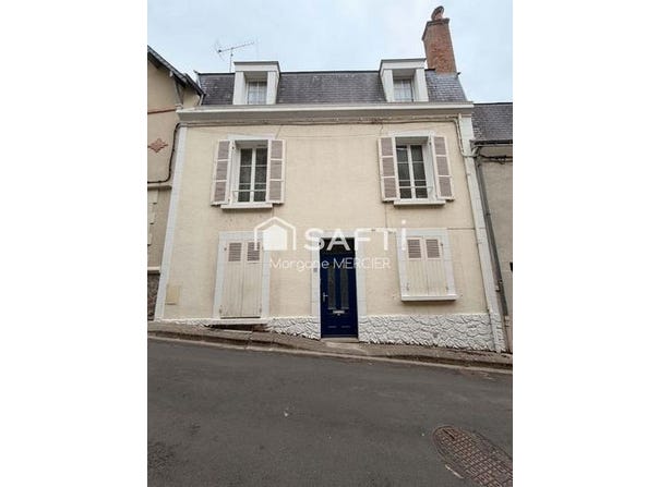 Thouars, Poitou-Charentes 79100