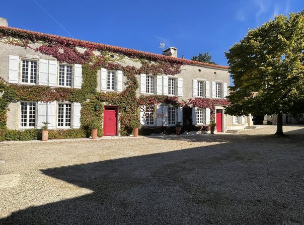Roullet-Saint-Estèphe, Poitou-Charentes 16440