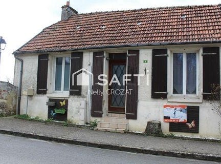 Oulchy-Le-Chateau, Picardie 02210