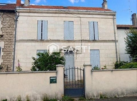Saintes, Poitou-Charentes 17100