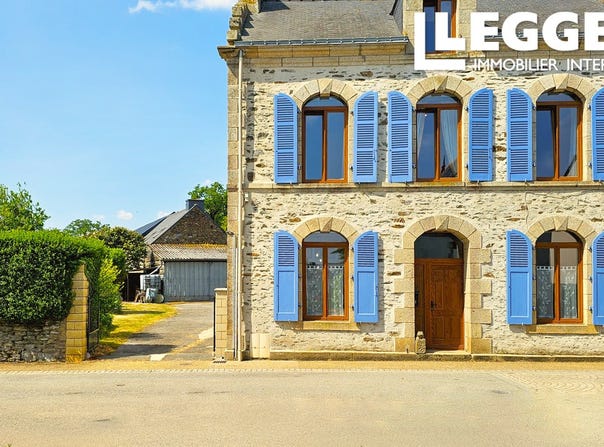 Pontivy, Brittany 56300