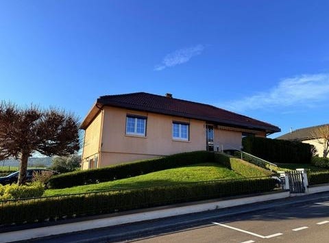 Chaudefontaine, Franche-Comté 25640