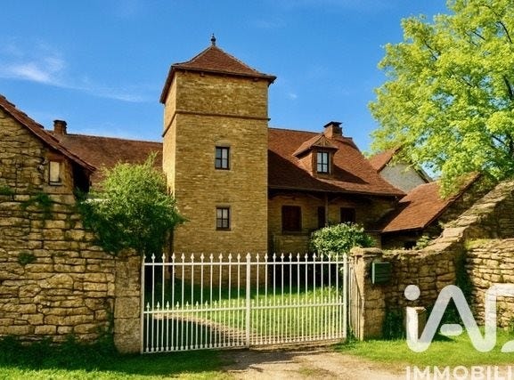 La Vineuse, Burgundy 71250