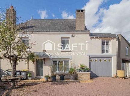 Thouars, Poitou-Charentes 79100