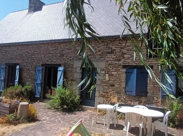Saint-Avé, Brittany 56890