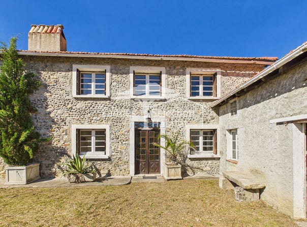 LABATUT, Nouvelle-Aquitaine 40300