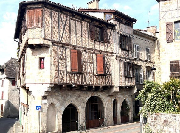 FIGEAC, Occitanie 46100