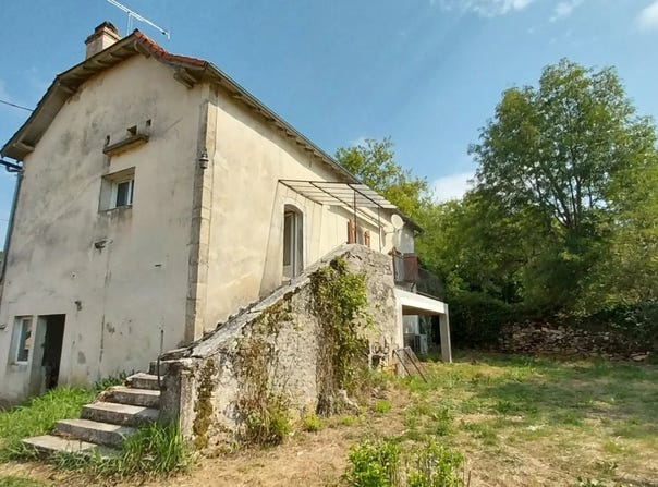Vailhourles, Aveyron 12200