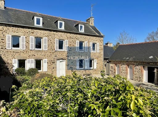 Lantic, Brittany 22410