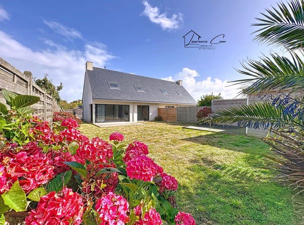 Plouguerneau, Brittany 29880