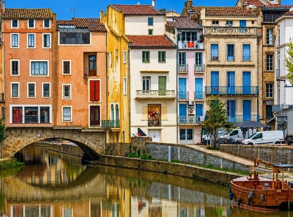 Narbonne, Languedoc-Roussillon 11100