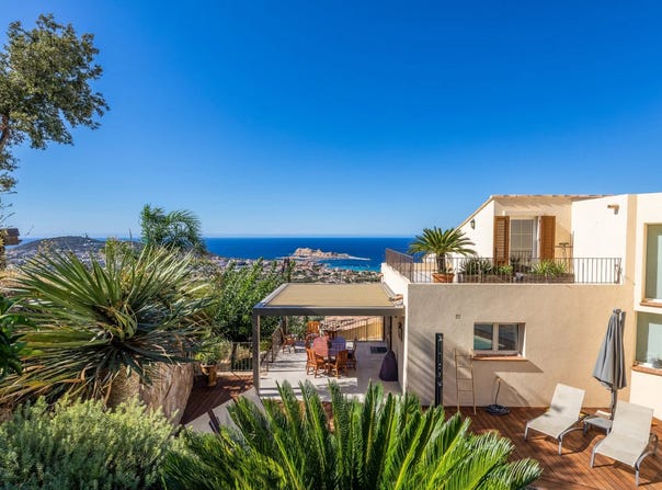 L'Île-Rousse, Corsica 20220