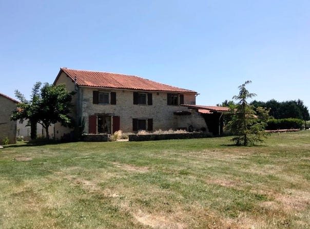 Cellefrouin, Poitou-Charentes 16260