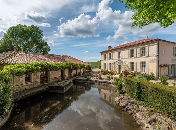 Jonzac, Poitou-Charentes 17500