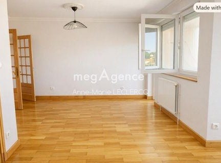 Macon, Bourgogne 71000