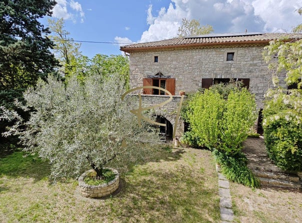 Issirac, Languedoc-Roussillon 30760