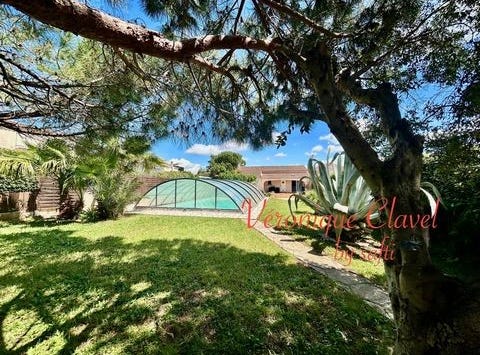 Bellegarde, Languedoc-Roussillon 30127