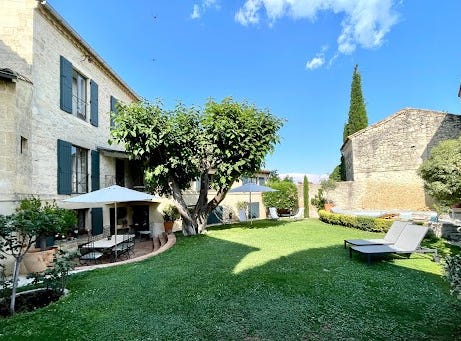 Uzès, Occitanie 30700