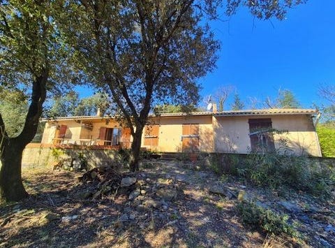 OLARGUES, Languedoc-Roussillon 34390