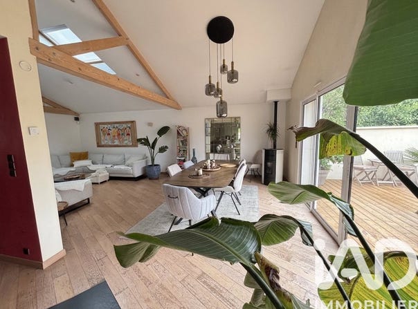 Angers, Pays-de-la-Loire 49100