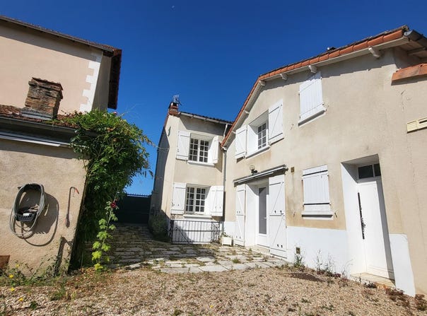 Lussac-les-Châteaux, Poitou-Charentes 86320