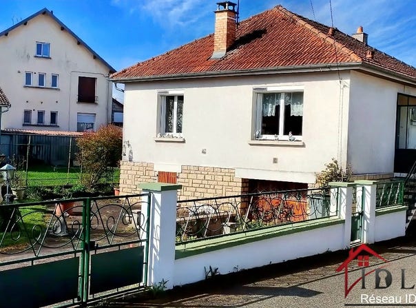 Chaumont, Grand Est 52000