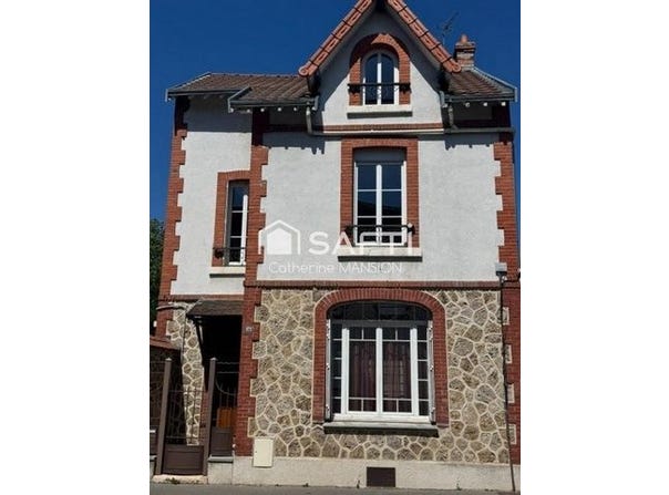 Reims, Champagne-Ardenne 51100
