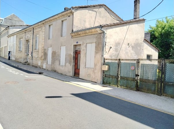 Coutras, Aquitaine 33230