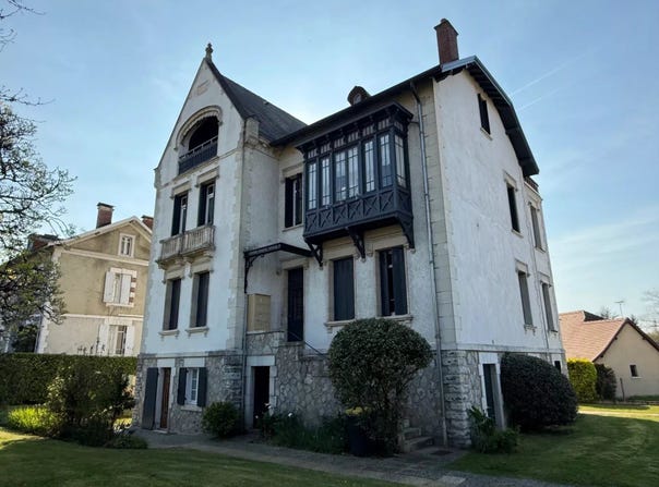 Salies-de-Béarn, Aquitaine 64270