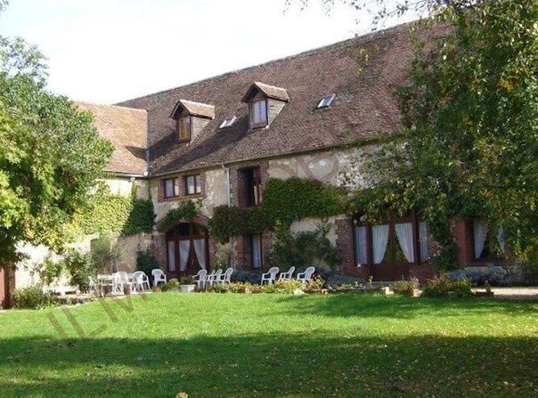 Soucy, Burgundy 89100