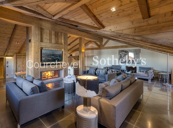 COURCHEVEL, Auvergne-Rhône-Alpes 73120