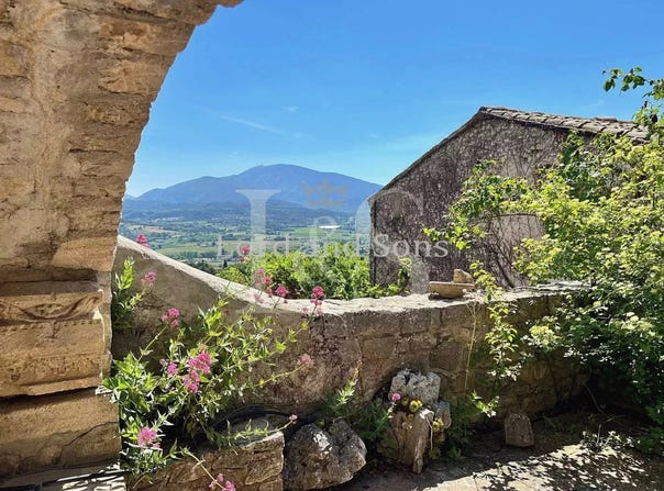 Vaison-la-Romaine, Vaucluse 84110