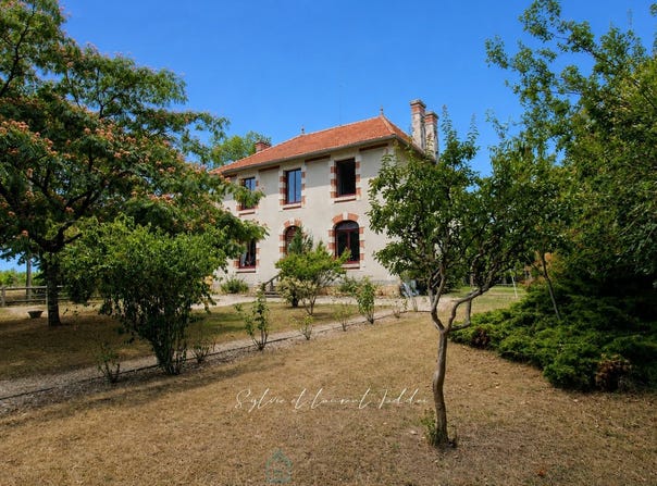 Montguyon, Poitou-Charentes 17270