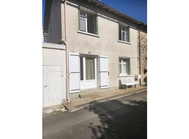 CHARROUX, Poitou-Charentes 86250