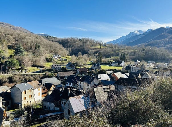 Uchentein, Midi-Pyrénées 09800