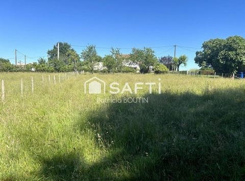 Saint-Martin-De-Saint-Maixent, Poitou-Charentes 79400